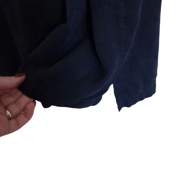 Tori Richard | Silk Lyocell Embroidered Beach Santa Design Button Up Shirt Rare - Picture 4 of 15